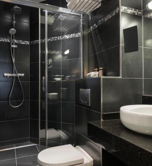 غرفة قياسية, Neuilly Park