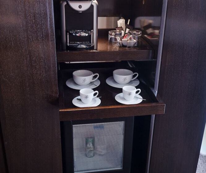 带双人床的经典房间, Park Hôtel Grenoble   Mgallery