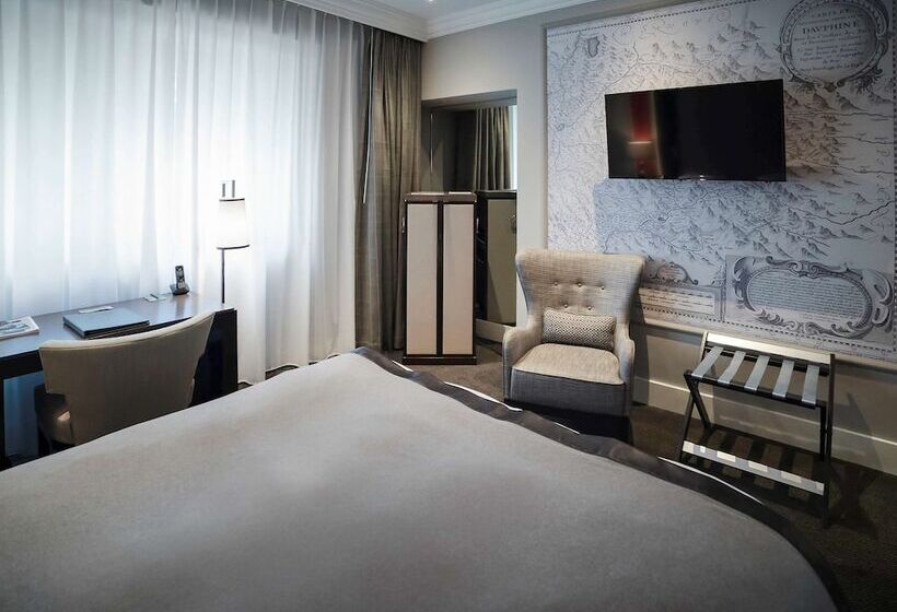 带双人床的经典房间, Park Hôtel Grenoble   Mgallery