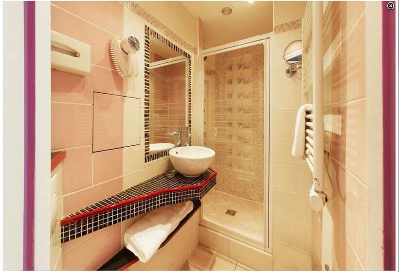 スタンダードルーム, Poussin