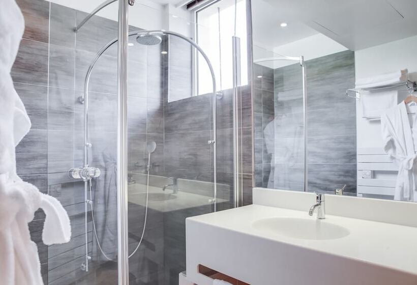 Полулюкс, Hôtel & Restaurant Le Relais D Aumale