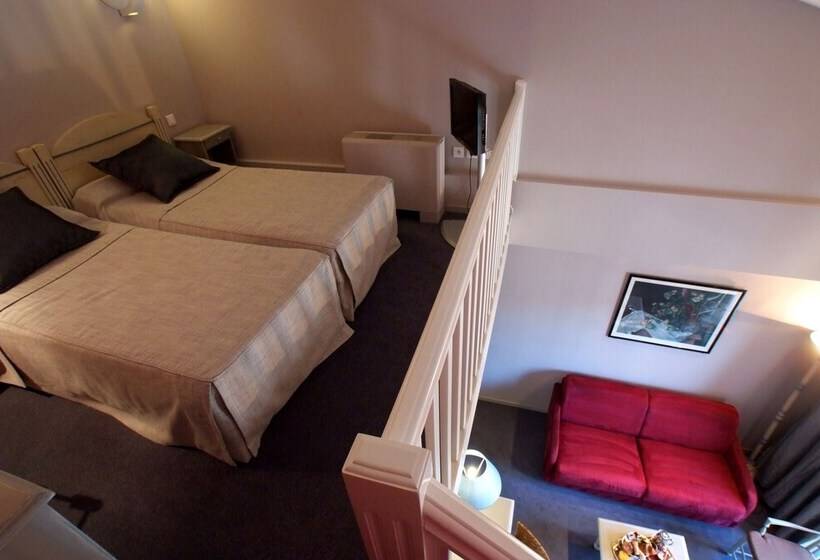 חדר משפחתי, Saint Christophe