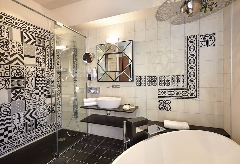 חדר דלוקס, Saint Christophe