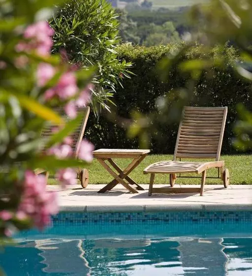 プールの見える１ベッドルームアパートメント, Hôtel Saint Vincent