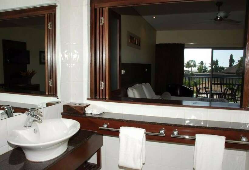 エクゼクティブルーム, Tanoa Waterfront