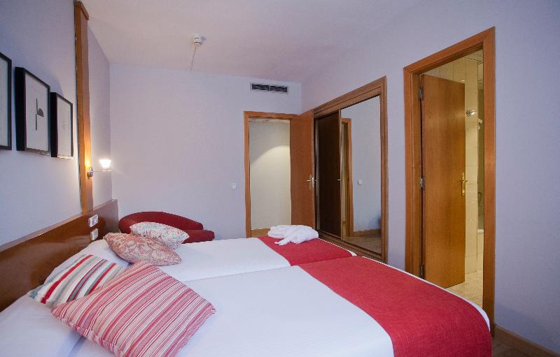 Executive Room, Tanoa Waterfront