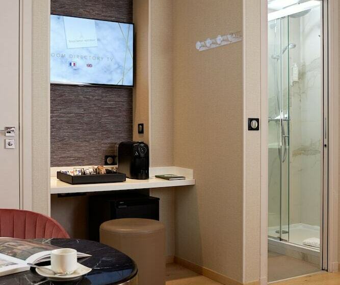 اتاق سوپریور, Tourisme Avenue