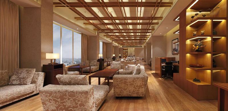 سوییت جونیور, Tourisme Avenue