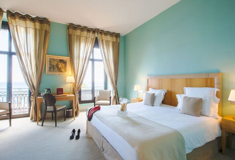جناح جونيور مطلّ علي البحر, Westminster Hotel & Spa Nice
