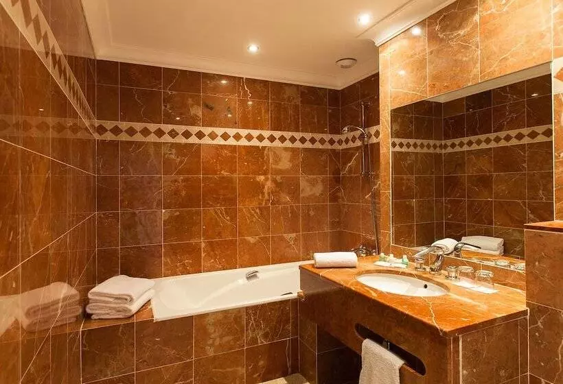 اتاق سوپریور با چشم‌انداز شهر, Westminster Hotel & Spa Nice