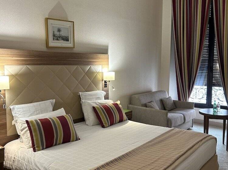 غرفة سوبيريور مطلة على المدينة, Westminster Hotel & Spa Nice