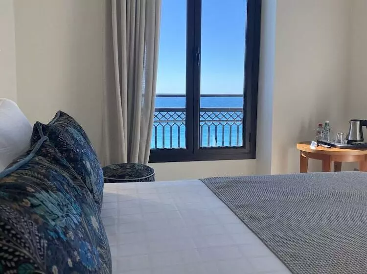 اتاق استاندارد با چشم‌انداز دریا, Westminster Hotel & Spa Nice