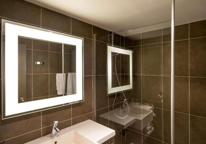 Номер Superior, Novotel Chartres