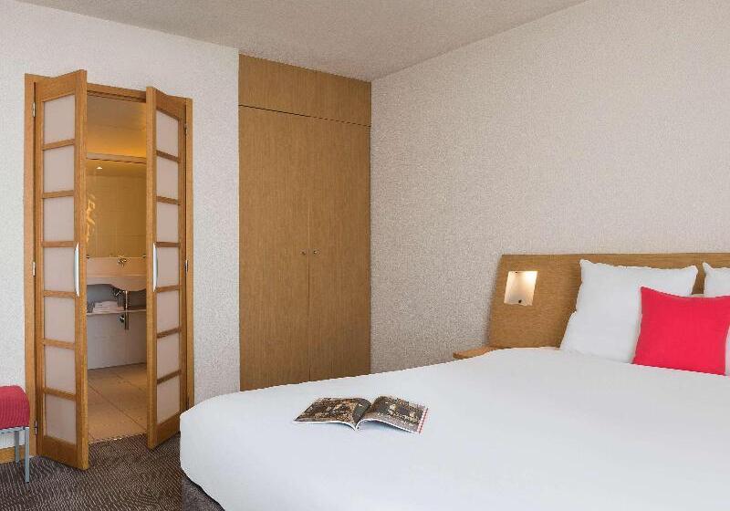 Номер Executive, Novotel Paris Est