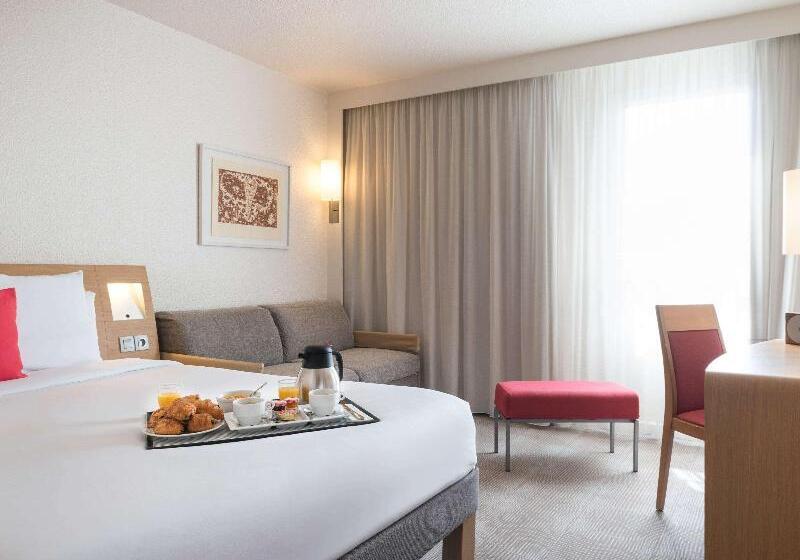 Номер Executive, Novotel Paris Est