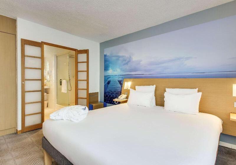 Номер Executive, Novotel Paris Est