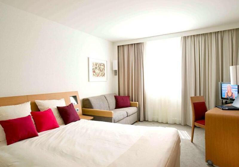 Семейный Номер Классика, Novotel Paris Est