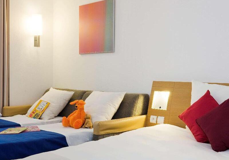 Семейный Номер Классика, Novotel Paris Est