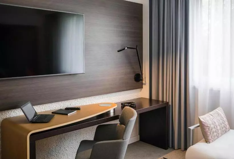 クラシックルーム, Novotel Saclay