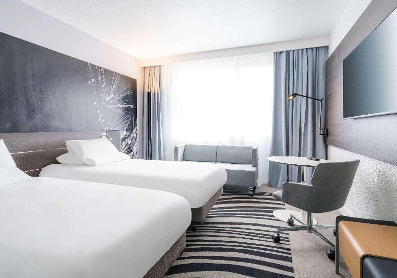 Классический Номер, Novotel Saclay