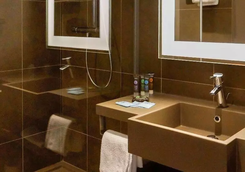 エクゼクティブルーム, Novotel Saclay
