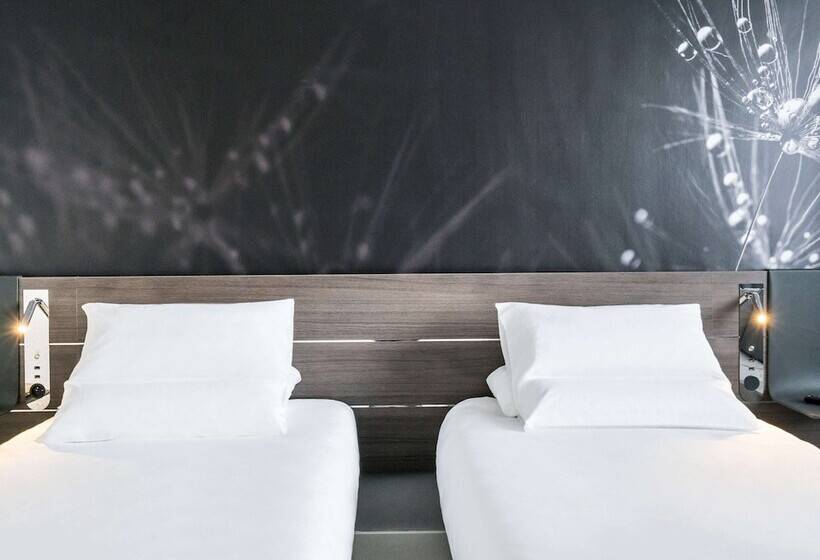 غرفة كلاسيكية, Novotel Saclay