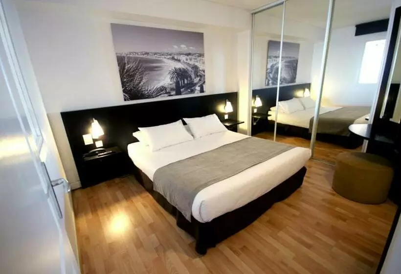 Huoneisto 1 Makuuhuone Merinäkymä, Aparthotel Adagio Nice Promenade Des Anglais