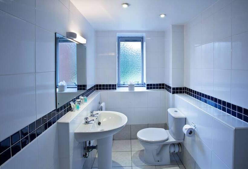 غرفة قياسية فردية, Royal Court Hotel & Spa Coventry