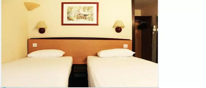 スタンダードルーム, Campanile Hotel Hull