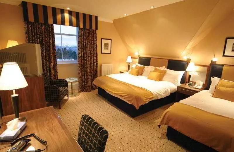 ファミリールーム, Crieff Hydro