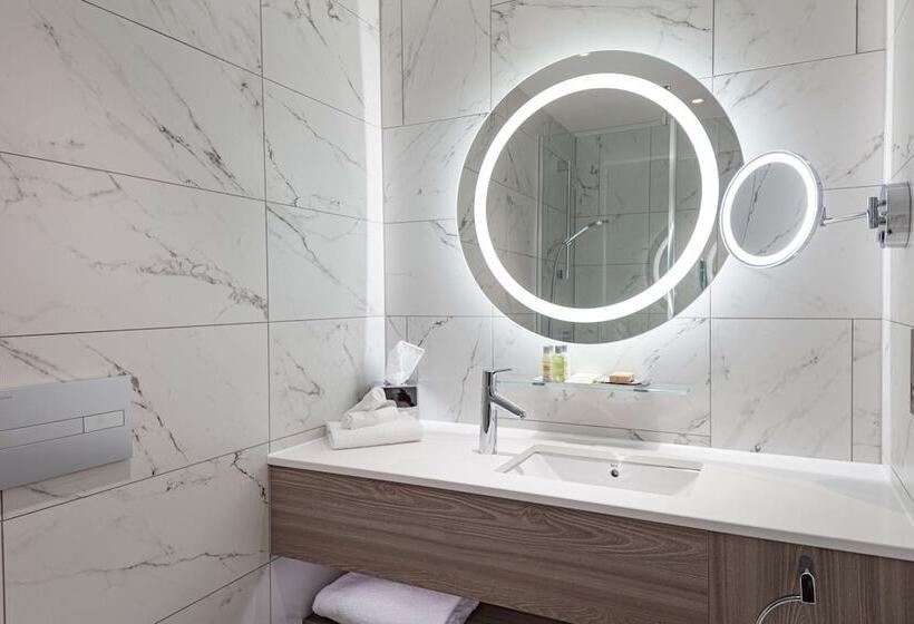 Номер Superior, Doubletree By Hilton Bath