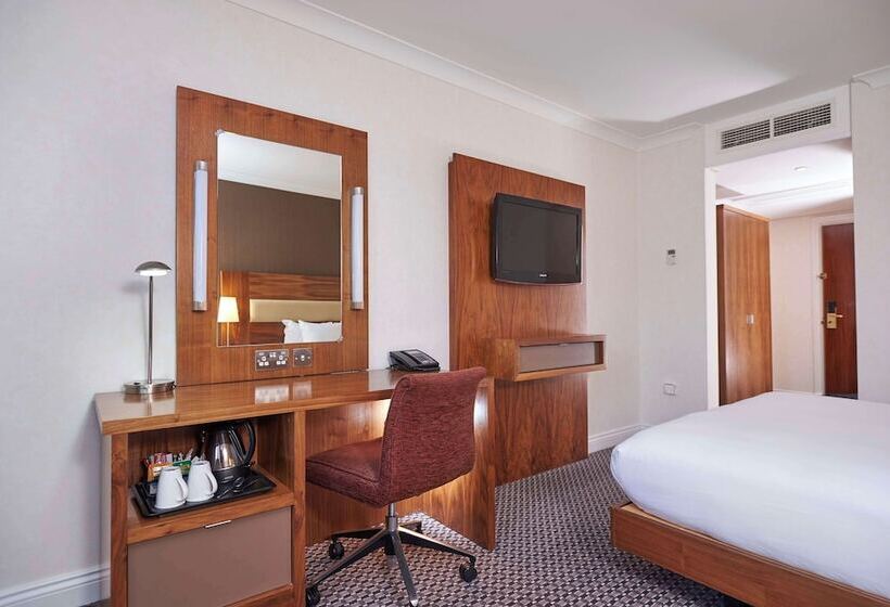 스탠다드 룸, Doubletree By Hilton  Bristol North