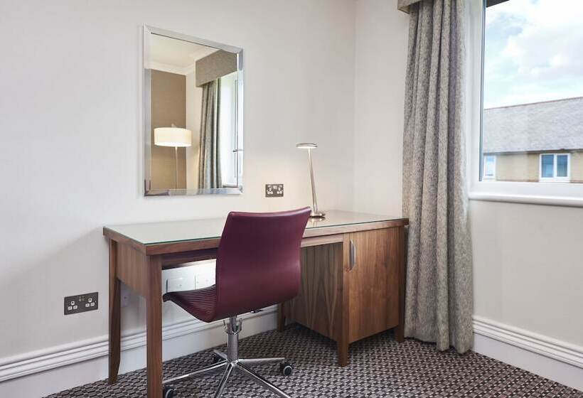 디럭스 룸, Doubletree By Hilton  Bristol North