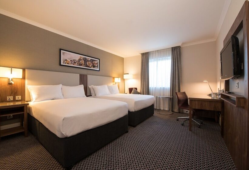 디럭스 패밀리 룸, Doubletree By Hilton  Bristol North