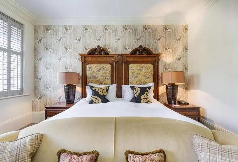 キングサイズベッドのスーペリアルーム, Forest Park Country Hotel & Inn, Brockenhurst, New Forest, Hampshire