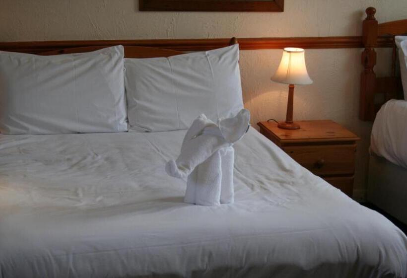 ファミリールーム, George & Dragon