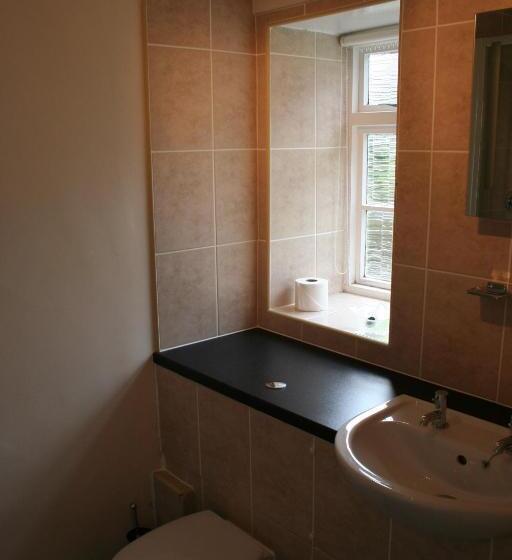 スタンダードルーム, George & Dragon