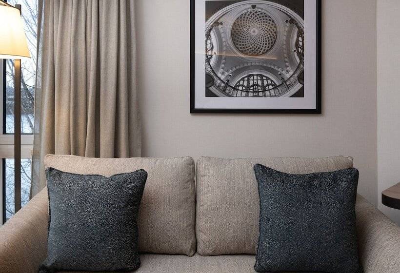 行政房间, Hilton Birmingham Metropole