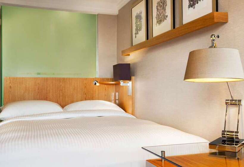 Номер Deluxe Одноместный, Hilton Birmingham Metropole