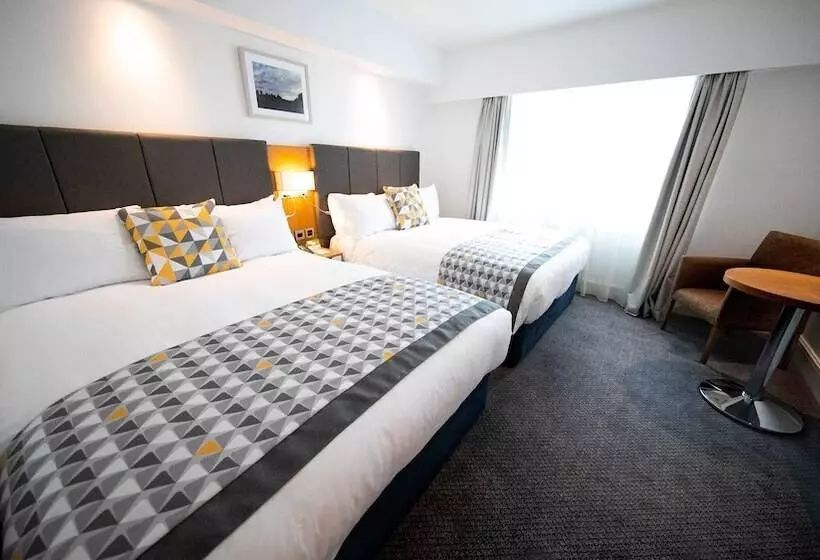 ２ダブルベッドのスタンダードルーム, Holiday Inn Kenilworth   Warwick, An Ihg