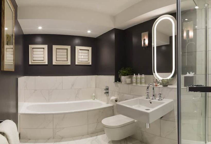 带大床的豪华间, Homewood Hotel & Spa   Small Luxury Hotels Of The World