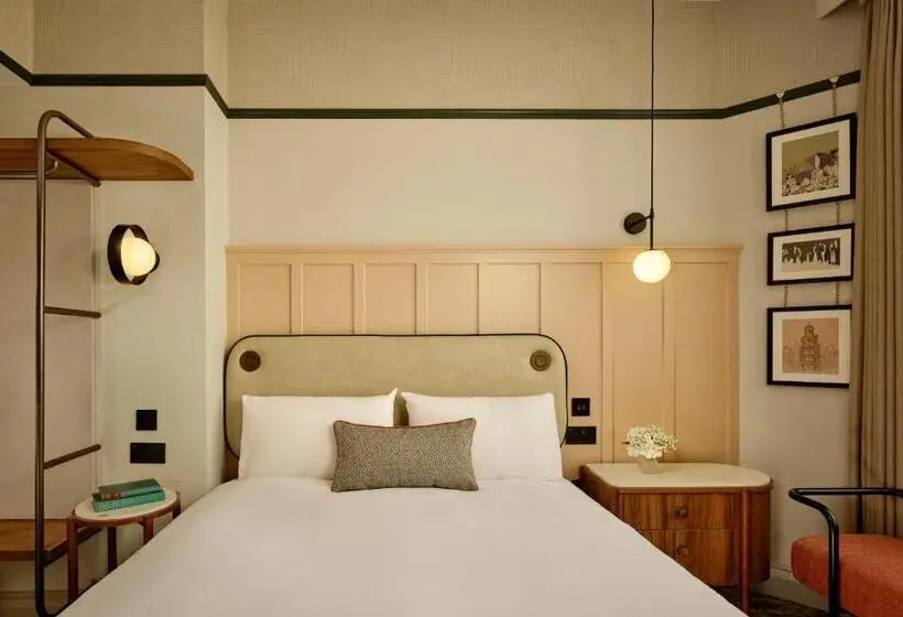 Classic-huone, Leicester The Grand