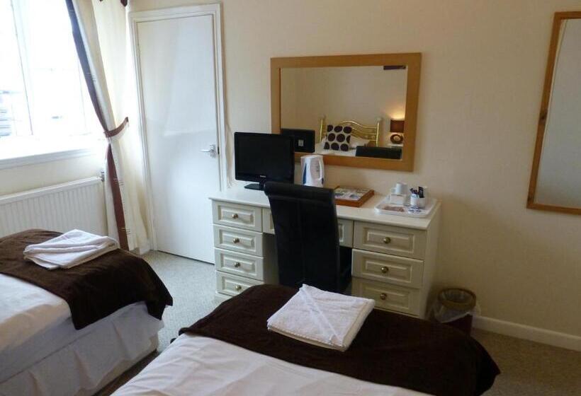 スタンダードルーム, Maes Manor Country