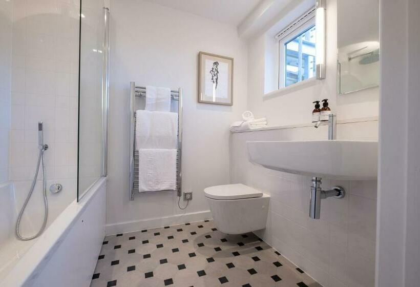 Номер Deluxe Вид на Сад, Meudon