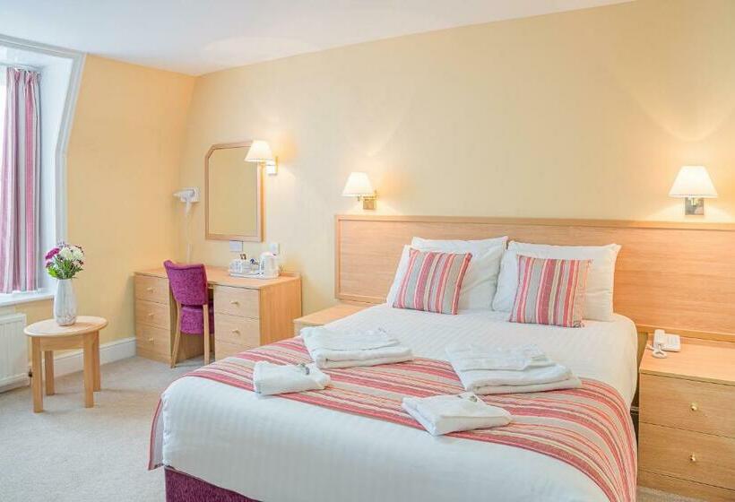 Номер Стандарт, Queens