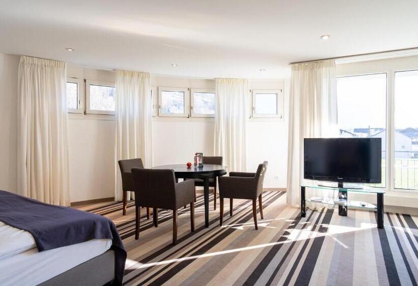 سوییت, Schatzmann