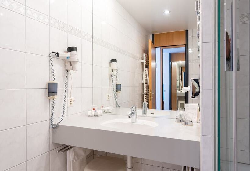 اتاق راحتی, Schatzmann