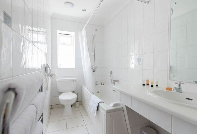 标准间, The Imperial