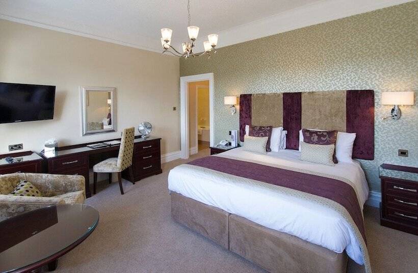 高级江景房, The Imperial