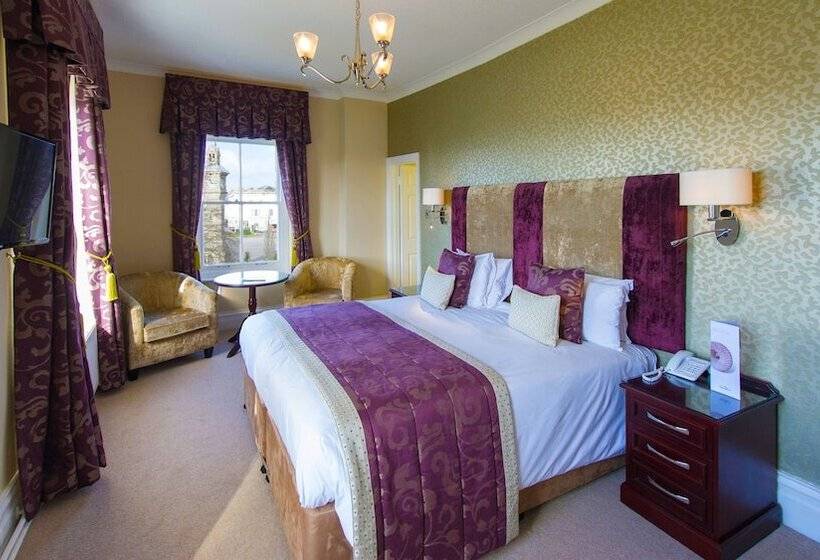 高级江景房, The Imperial